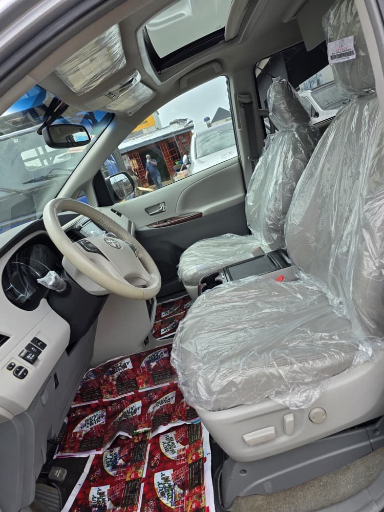Toyota Sienna
