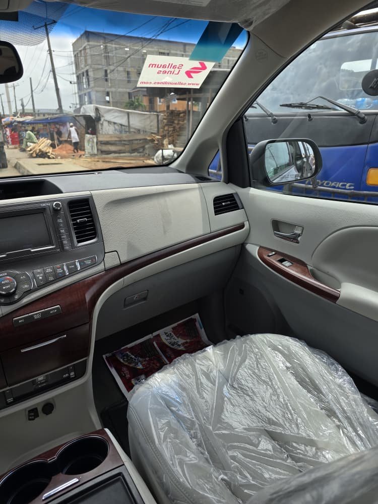 Toyota Sienna